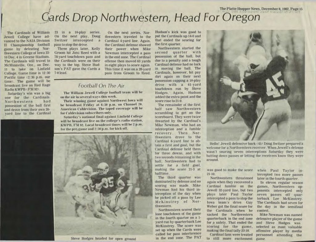 Cards Drop Northwestenr, Head for Oregon - 12081982