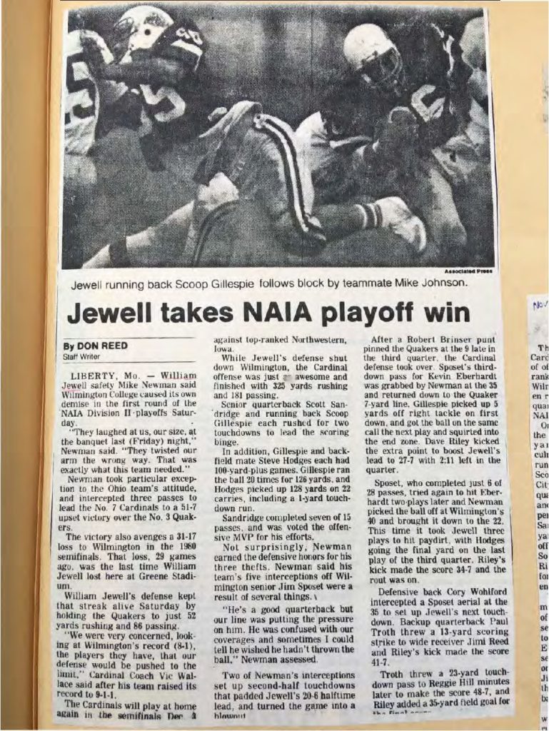 jewell-takes-naia-playoff-win