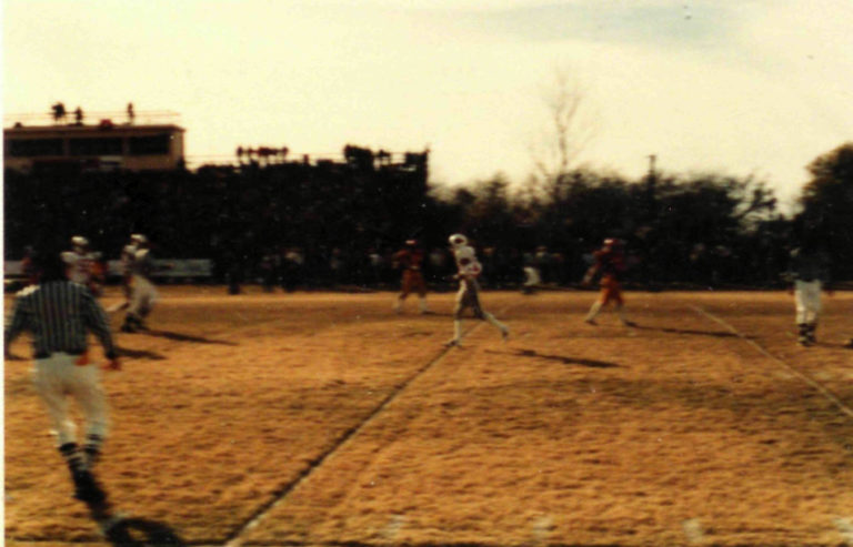 wjc-football-photo-1981-12-05_0015